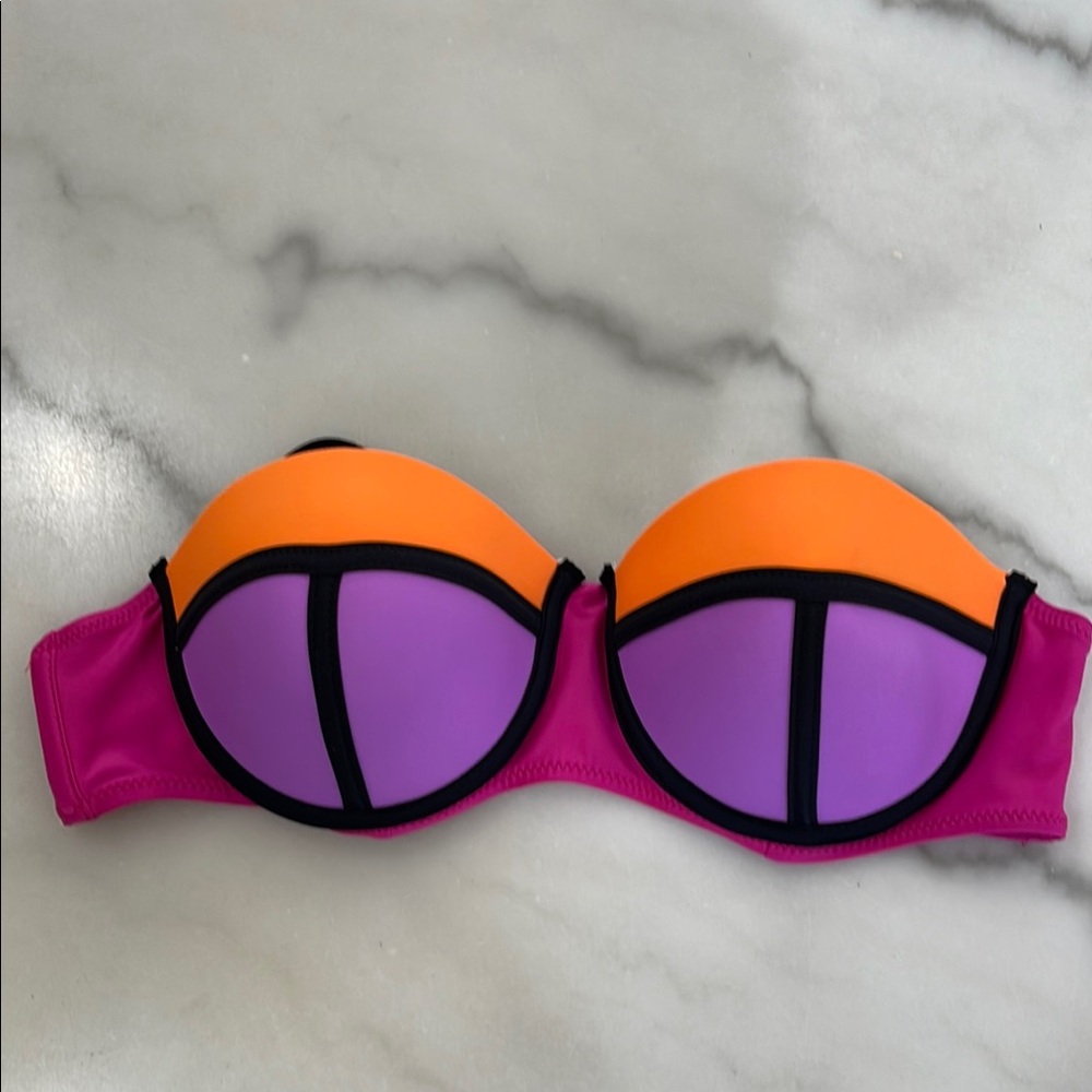 Bundle 2 Listings for $20😀 Women's Swim Top